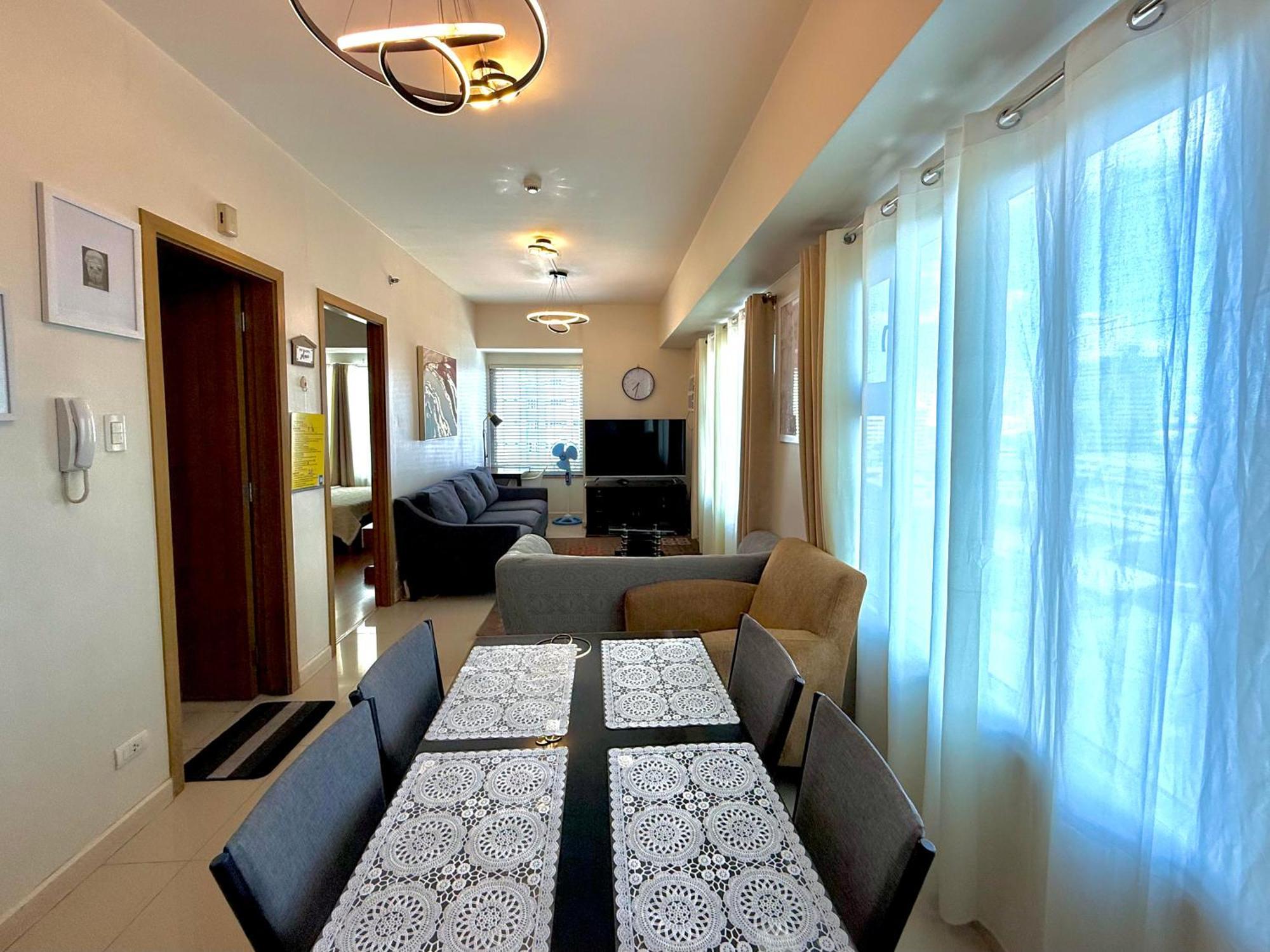 8 Adriatico Staycation Manila Exteriör bild